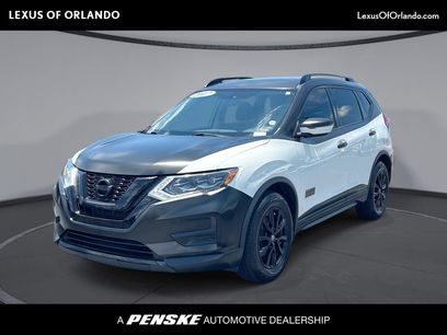 Used 2017 Nissan Rogue SV