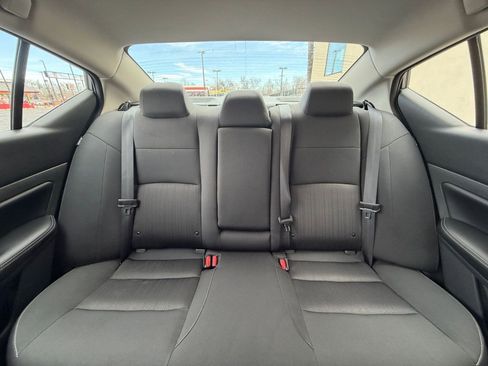 Used 2025 Nissan Altima 2.5 SV image 37