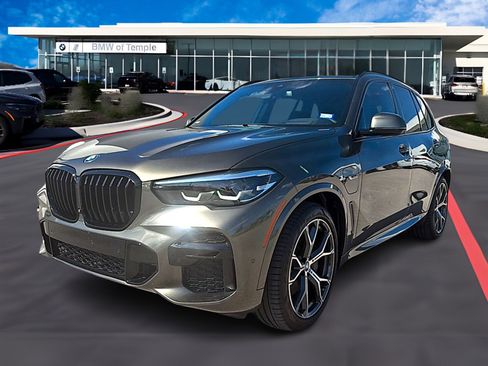Used 2022 BMW X5 xDrive45e w/ M Sport Package AWD/4WD image 1