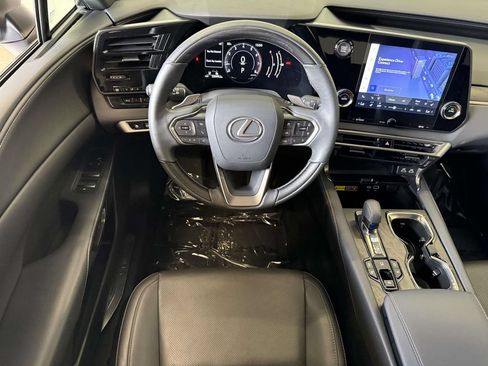 Used 2023 Lexus RX 350 Premium w/ Accessory Package AWD/4WD image 4
