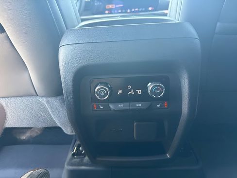 Used 2024 Chevrolet Traverse RS w/ LPO, Floor Liner Package AWD/4WD image 15
