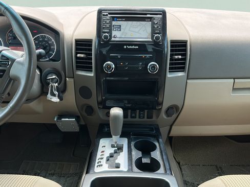 Used 2015 Nissan Titan SV w/ SV Value Truck Package RWD image 24