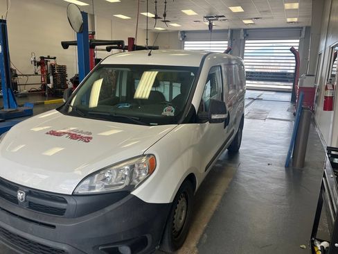Used 2017 RAM ProMaster City Tradesman w/ Rear Back-up Camera Group FWD image 2