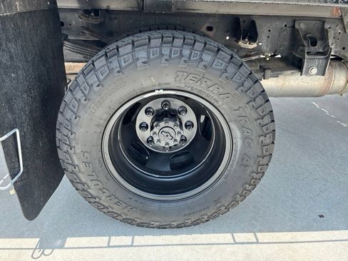Used 2024 RAM 3500 Tradesman w/ Chrome Appearance Group AWD/4WD image 41