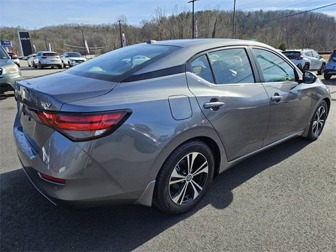 Used 2021 Nissan Sentra SV w/ Trunk Package image 7