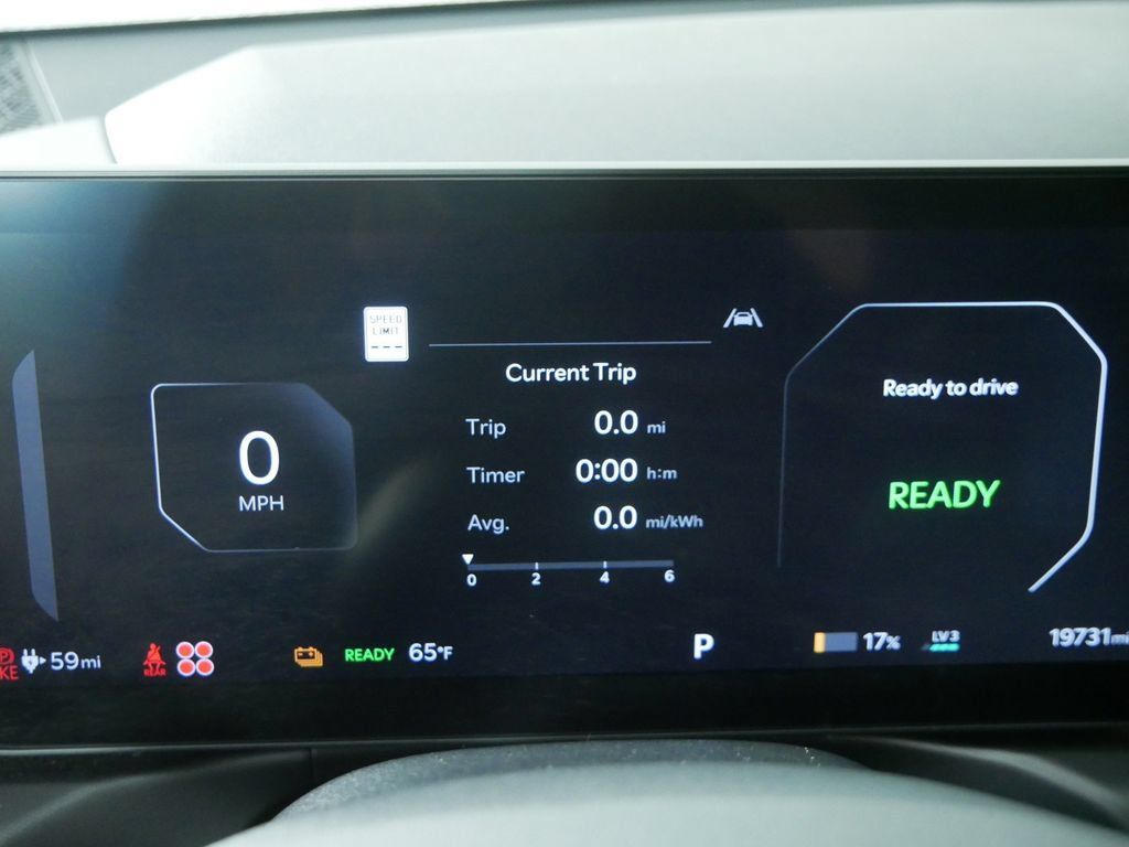 Used 2024 Kia EV9 Land AWD/4WD image 30