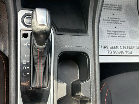 Used 2025 Nissan Sentra SR FWD image 20
