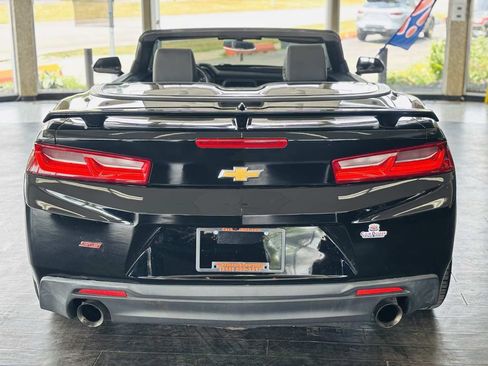 Used 2017 Chevrolet Camaro SS RWD image 8