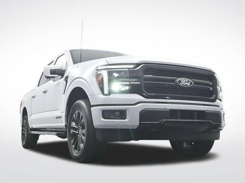Used 2025 Ford F150 Lariat w/ Equipment Group 501A Mid AWD/4WD image 33
