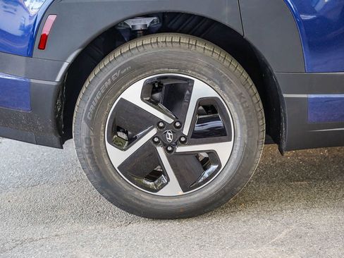 New 2026 Hyundai Ioniq 9 SE image 5