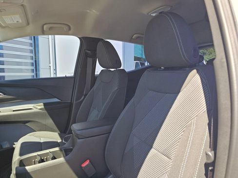 New 2027 Chevrolet Bolt LT w/ Comfort Package FWD image 23