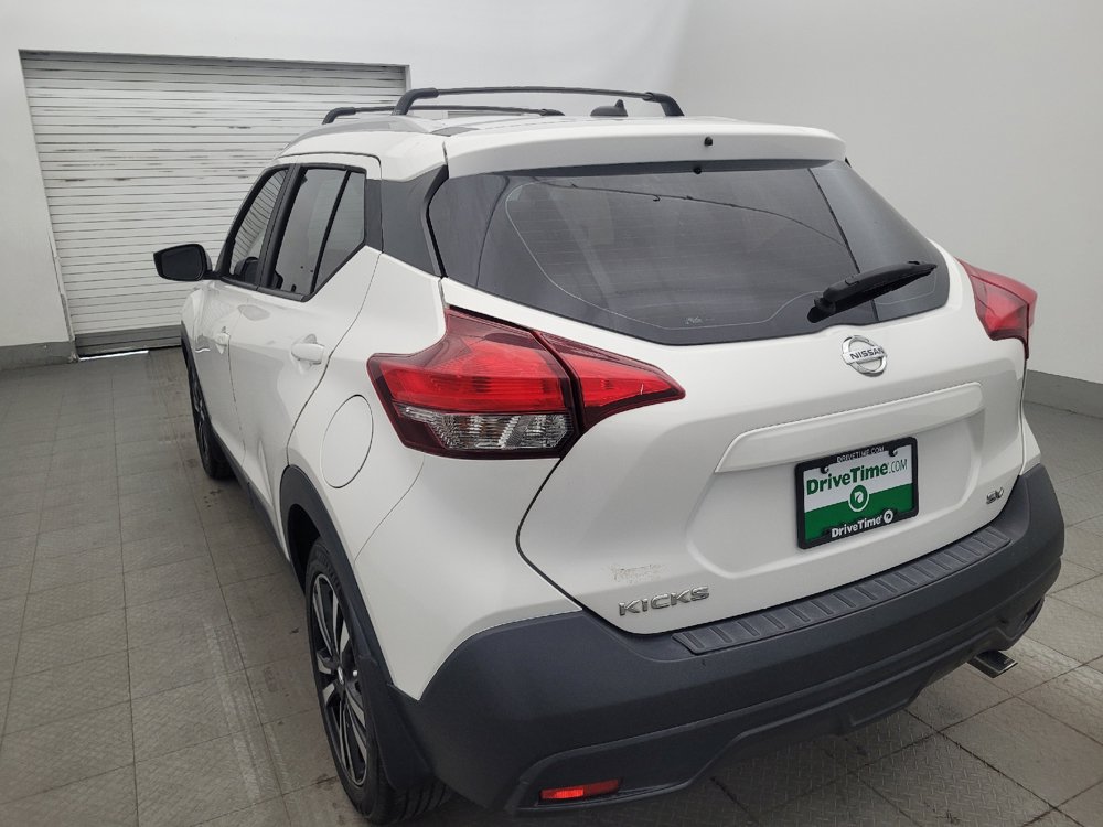 Used 2018 Nissan Kicks SV w/ Exterior Package FWD image 5