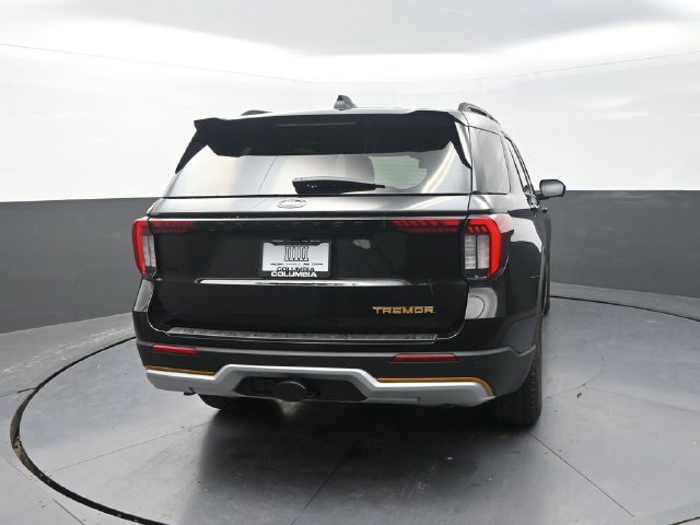 Used 2026 Ford Explorer Tremor w/ Tremor Convenience Package AWD/4WD image 8