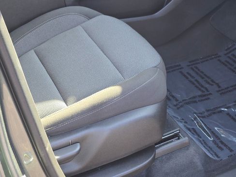Certified 2022 Chevrolet Traverse LT FWD image 8