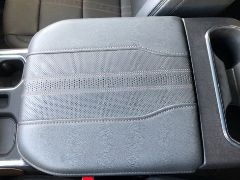 Certified 2024 Chevrolet Silverado 1500 High Country image 21