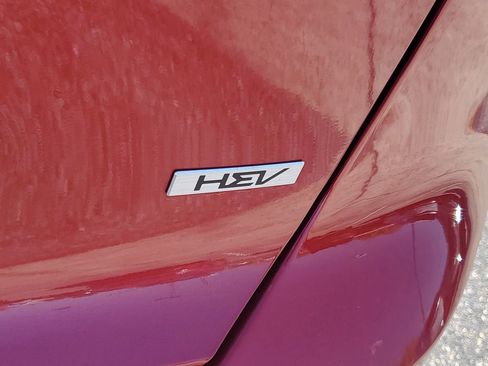 Used 2023 Kia Niro EX image 28