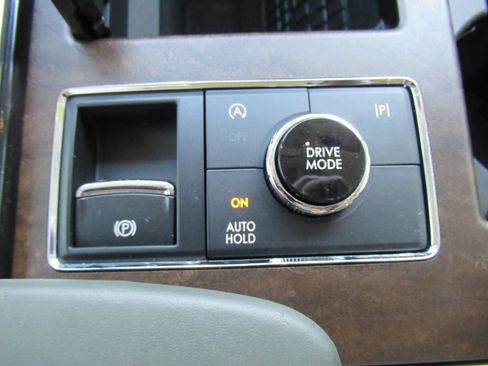 Used 2023 Lincoln Navigator L Black Label AWD/4WD image 29