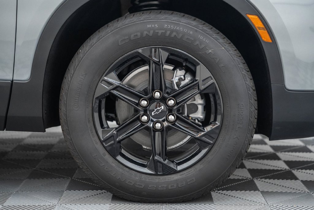 New 2026 Chevrolet Blazer LT w/ Convenience Package AWD/4WD image 19