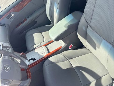 Used 2006 Toyota Avalon XL FWD image 14