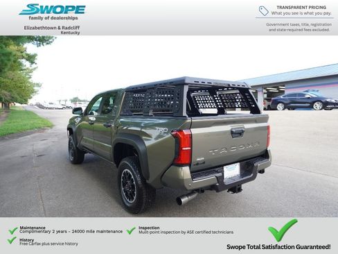 Certified 2025 Toyota Tacoma TRD Off-Road w/ TRD Off Road Upgrade Package AWD/4WD image 5