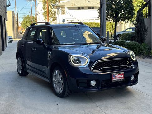 Used 2018 MINI Cooper Countryman SE image 2