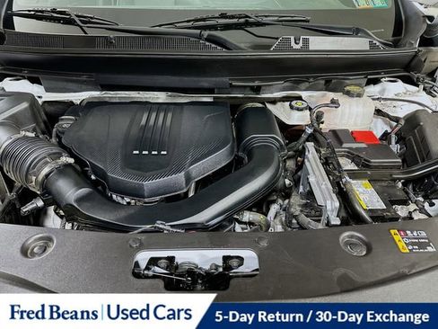 Used 2025 Buick Enclave Preferred image 33