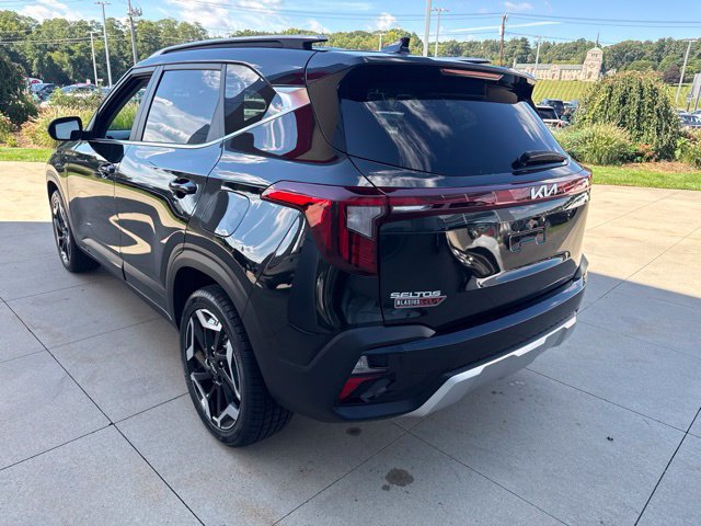 Used 2024 Kia Seltos SX w/ SX Sunroof Package AWD/4WD image 5
