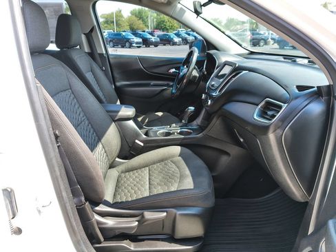 Used 2019 Chevrolet Equinox LT FWD image 20