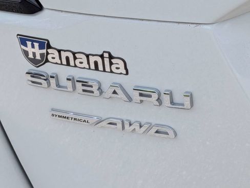 Used 2025 Subaru Outback Premium AWD/4WD image 12
