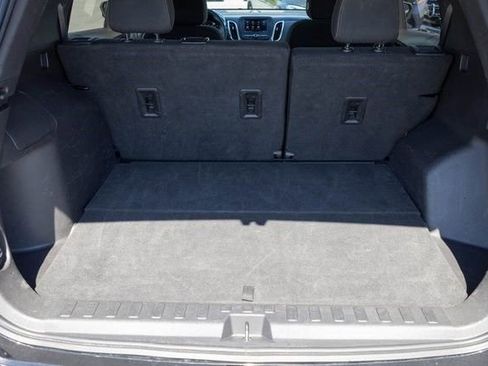 Used 2021 Chevrolet Equinox LT image 25