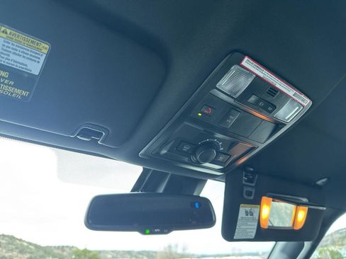 Used 2022 Toyota Tacoma TRD Off-Road image 26