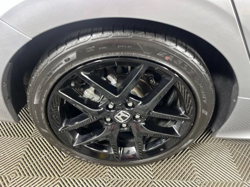 Certified 2025 Honda Civic Sport image 15