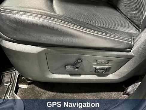 Used 2017 RAM 1500 Laramie w/ Convenience Group AWD/4WD image 26