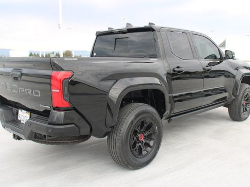Certified 2025 Toyota Tacoma TRD Pro w/ Tow Tech Package AWD/4WD image 3