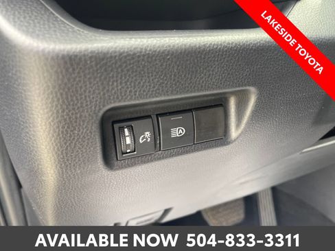 Certified 2025 Toyota RAV4 XLE FWD image 27