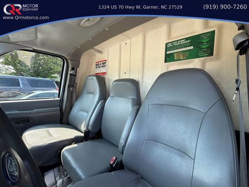 Used 2007 Ford E-450 and Econoline 450 RWD image 13