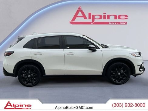 Used 2023 Honda HR-V Sport image 6