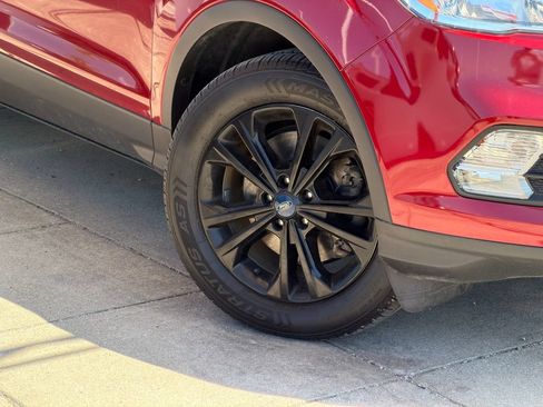 Used 2019 Ford Escape SE AWD/4WD image 10