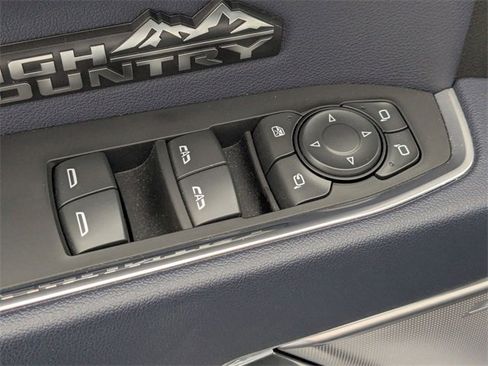 Certified 2023 Chevrolet Silverado 1500 High Country w/ High Country Premium Package image 13