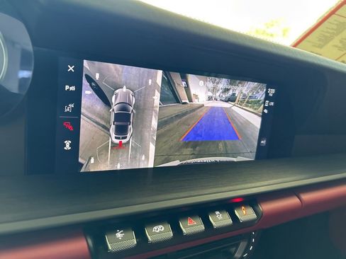 Used 2023 Porsche 911 Targa 4 GTS image 21