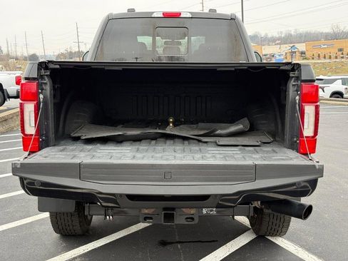 Used 2021 Ford F250 Lariat image 6