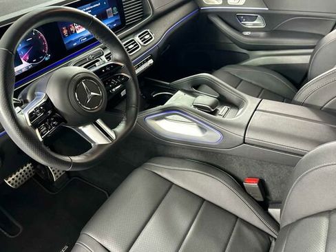 Certified 2025 Mercedes-Benz GLS 450 4MATIC image 10