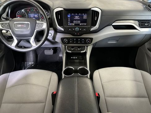 Used 2024 GMC Terrain SLE AWD/4WD image 13