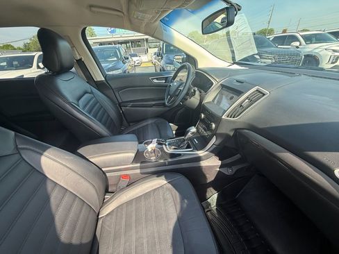 Used 2016 Ford Edge SEL w/ Equipment Group 201A AWD/4WD image 25