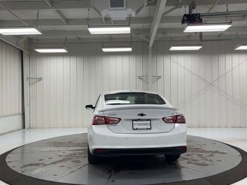 Used 2024 Chevrolet Malibu LT FWD image 7