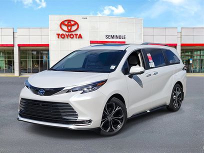 New 2025 Toyota Sienna Platinum