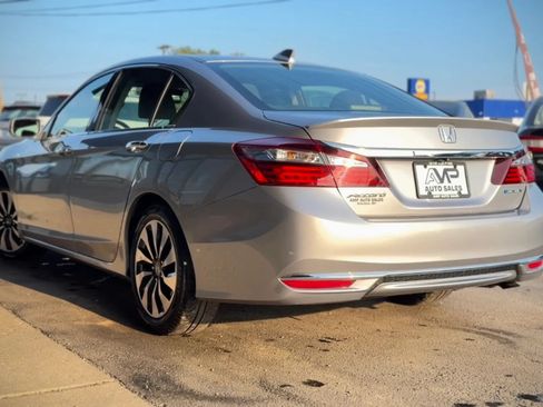 Used 2017 Honda Accord EX-L image 4
