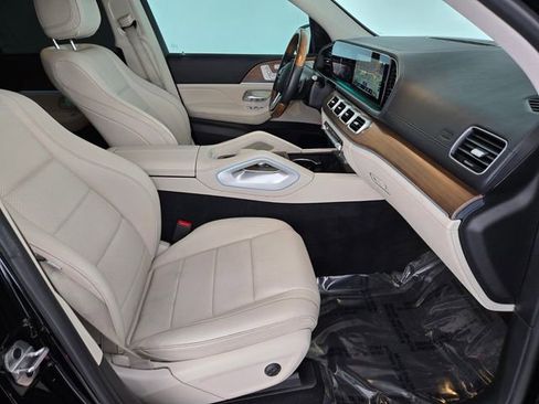 Used 2022 Mercedes-Benz GLE 350 4MATIC image 3