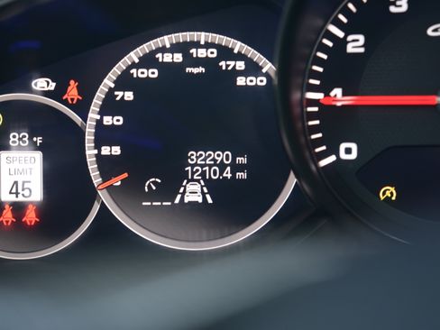 Certified 2023 Porsche Panamera GTS AWD/4WD image 18