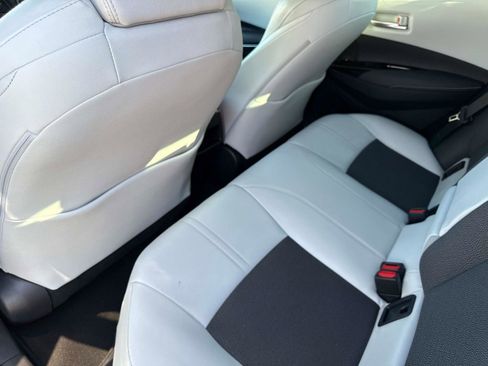 Used 2020 Toyota Corolla XSE image 14